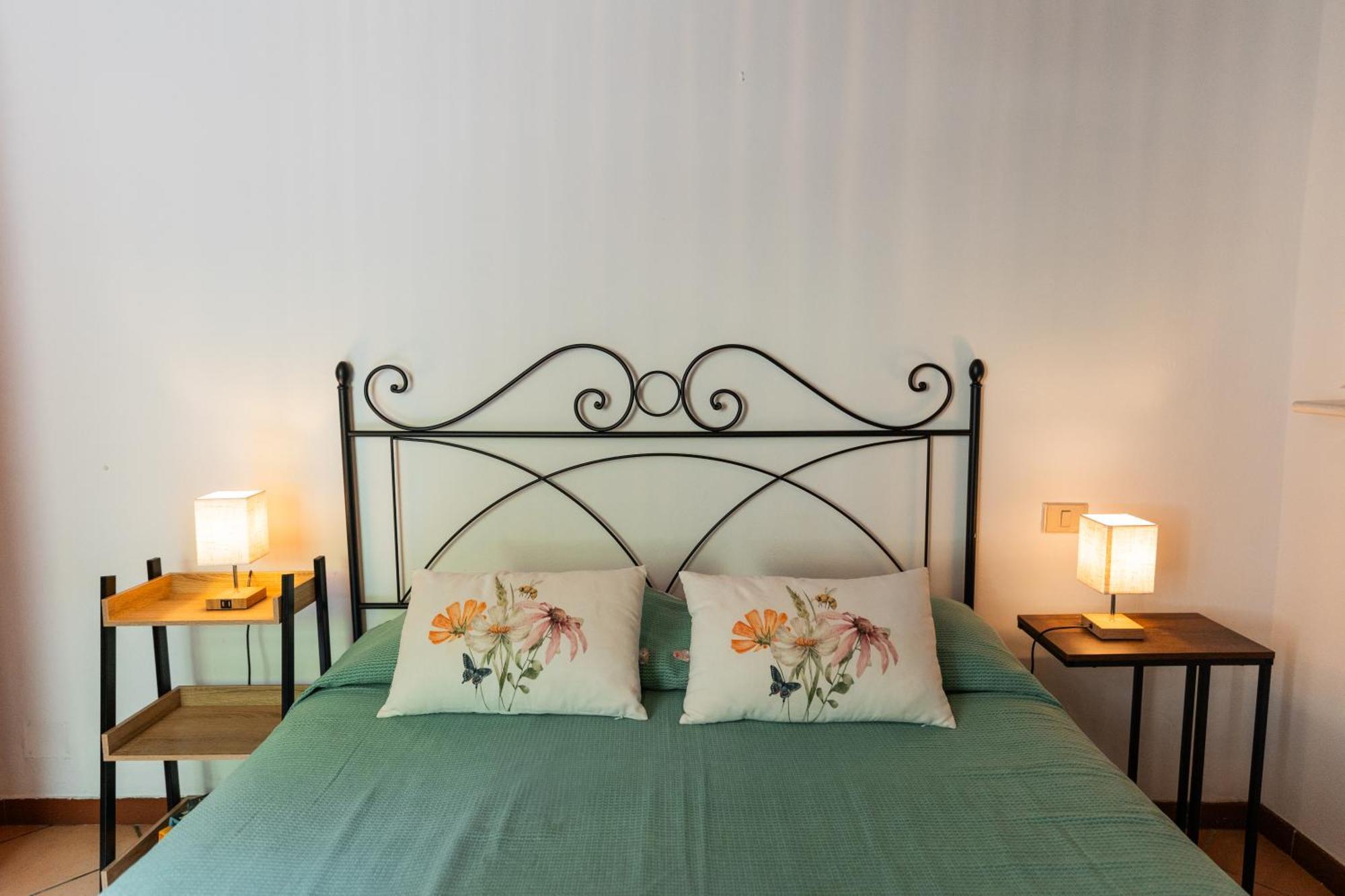 אקואפנדנטה Agriturismo Casale Le Crete מראה חיצוני תמונה