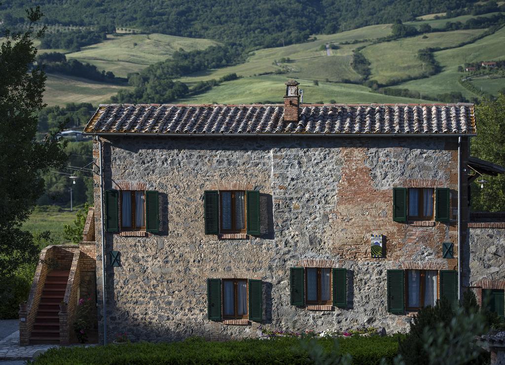 אקואפנדנטה Agriturismo Casale Le Crete מראה חיצוני תמונה
